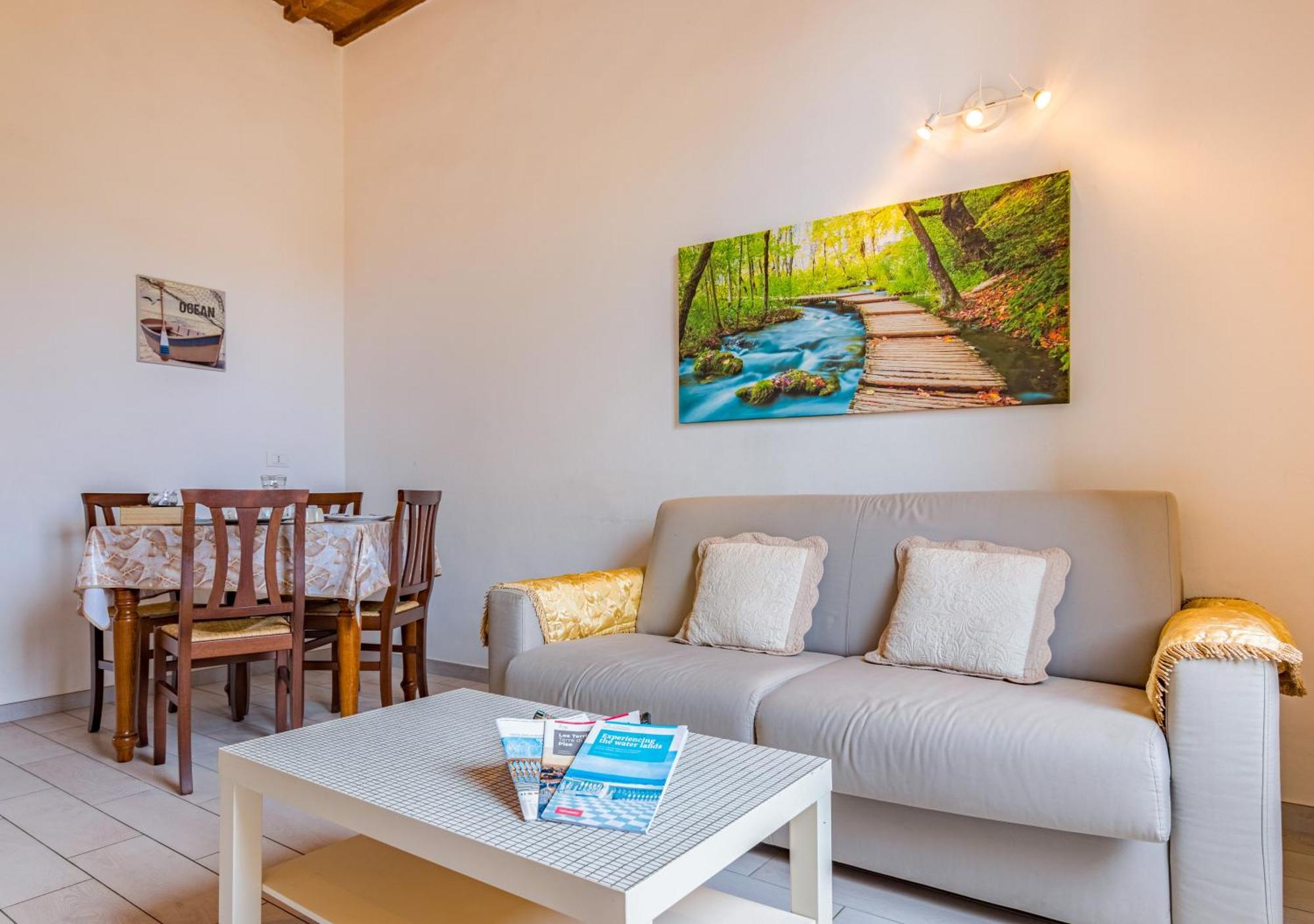 Casa Mya - Comodo appartamento vicino al porto Livorno Exterior foto
