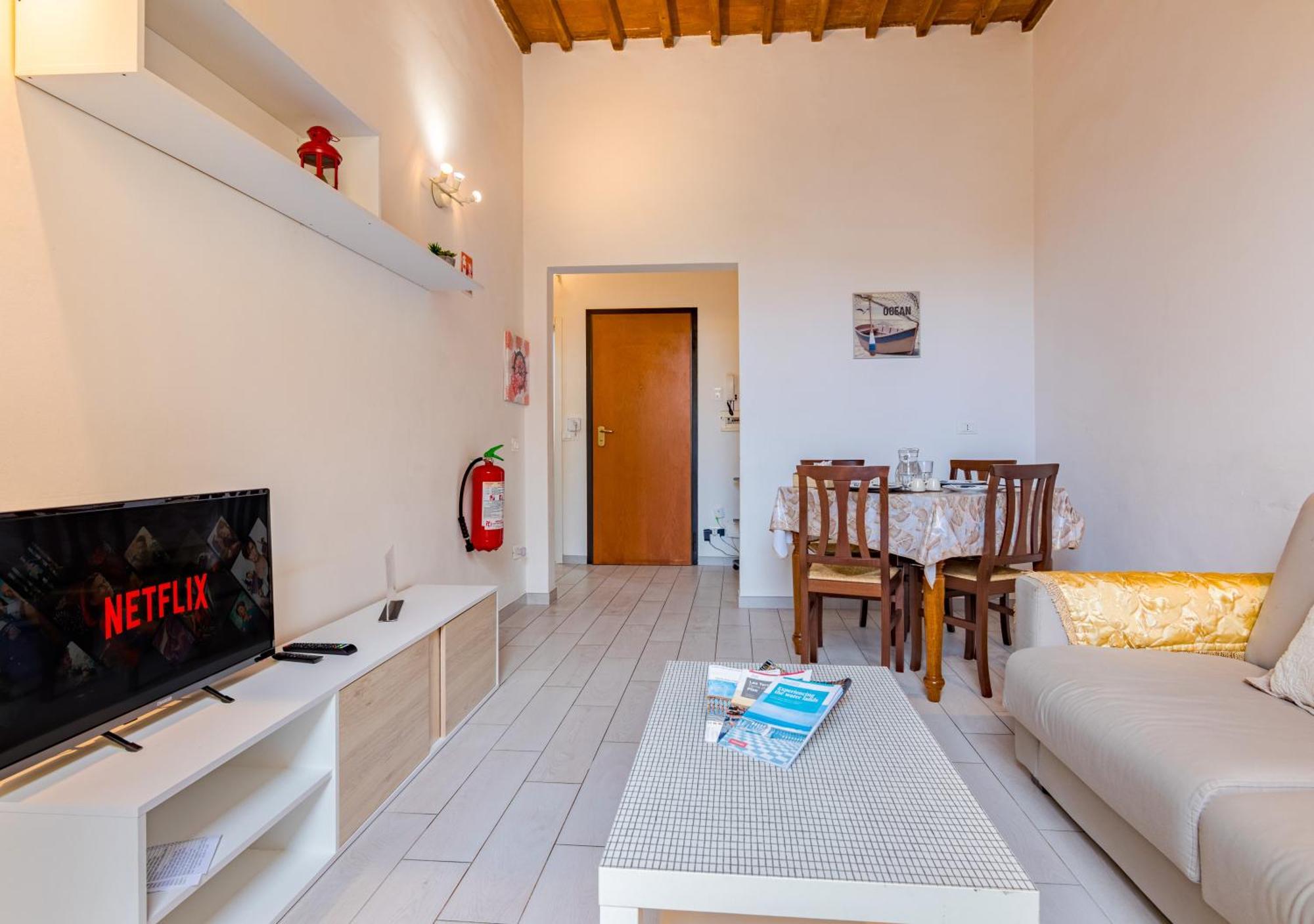 Casa Mya - Comodo appartamento vicino al porto Livorno Exterior foto